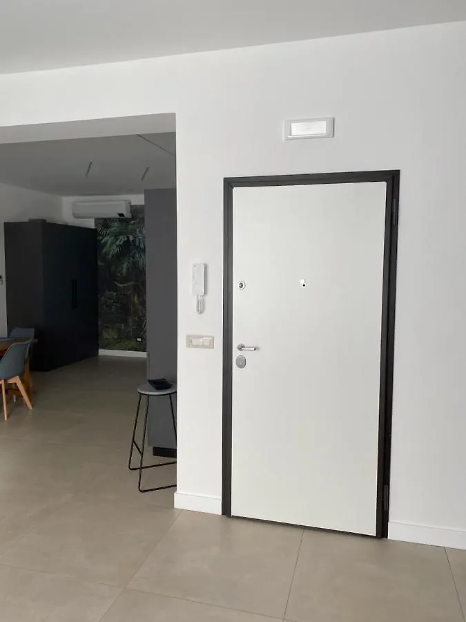 Omar'S Nest Apartment Catania