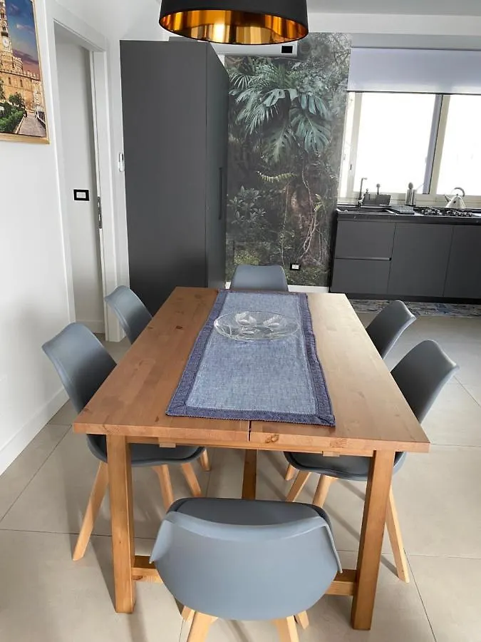 Omar'S Nest Apartment Catania Italy