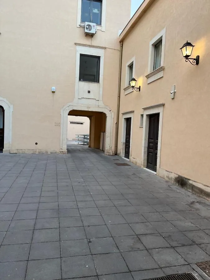 Omar'S Nest Apartment Catania Italy
